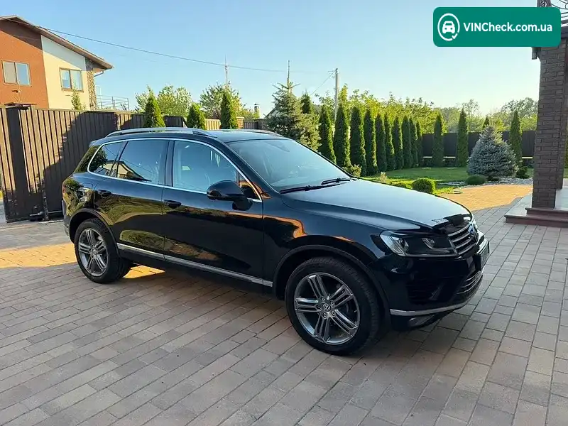 Volkswagen Touareg 2015, фото з оголошення 2 з 20, VIN WVGZZZ7PZFD017552