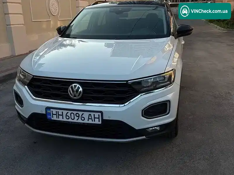 Volkswagen T-Roc 2019, фото з оголошення 1 з 17, VIN WVGZZZA1ZLV035910