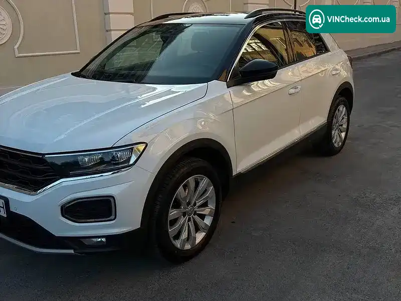 Volkswagen T-Roc 2019, фото з оголошення 2 з 17, VIN WVGZZZA1ZLV035910