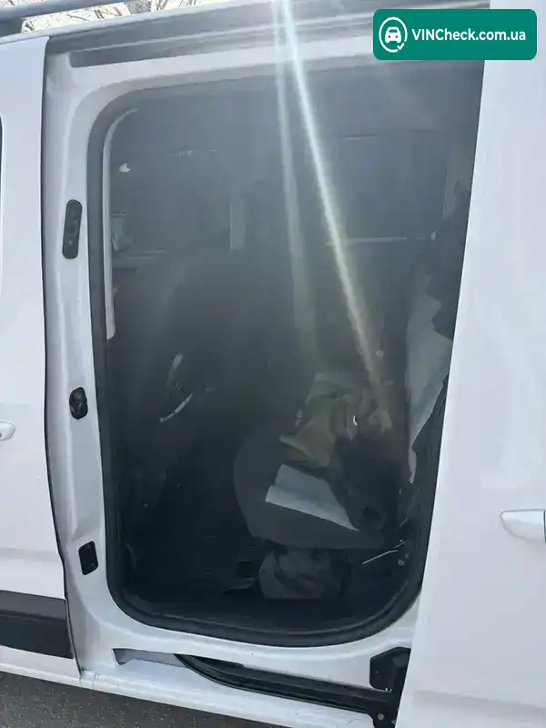 Citroen Berlingo 2022, фото з оголошення 2 з 16, VIN VR7ECYHZ3NJ588883