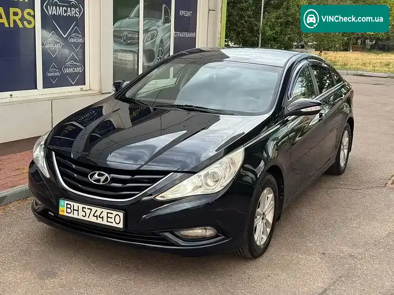 Hyundai Sonata 2010, фото з оголошення 2 з 20, VIN KMHEB41BBBA169620