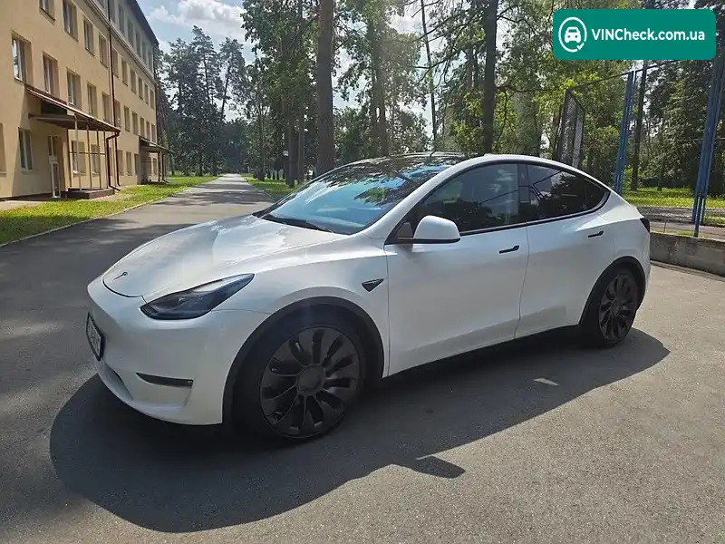 Tesla Model Y 2022, фото з оголошення 1 з 20, VIN 7SAYGDEF3NF390848