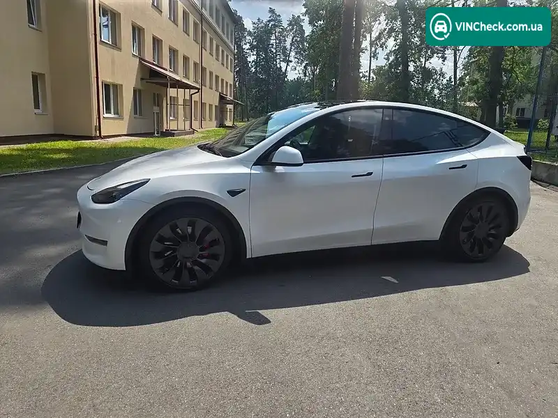 Tesla Model Y 2022, фото з оголошення 2 з 20, VIN 7SAYGDEF3NF390848