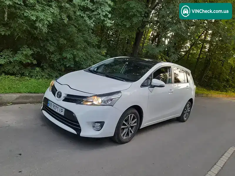 Toyota Verso 2014, фото з оголошення 2 з 20, VIN NMTDM26R90R013753