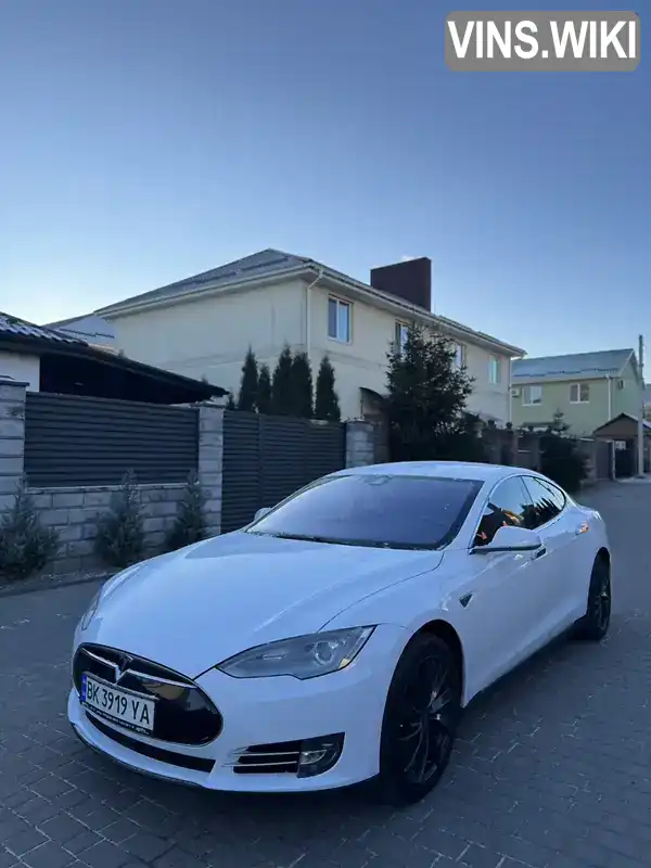 Tesla Model S 2015, фото з оголошення 1 з 21, VIN 5YJSA7E29FF108085
