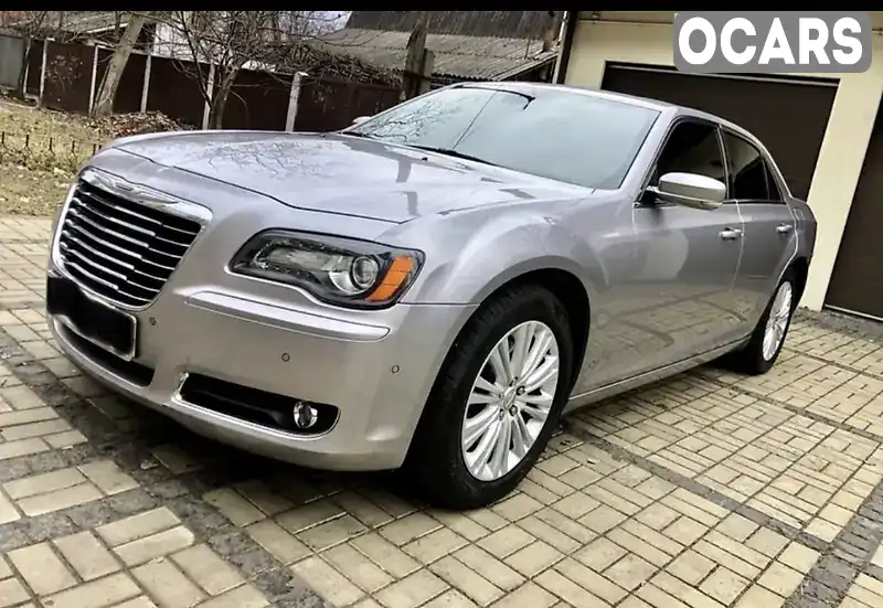 Chrysler 300 2013, фото з оголошення 1 з 14, VIN 2C3CCAGG6DH682966