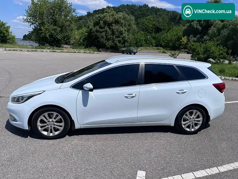 Kia Ceed 2013, фото з оголошення 2 з 20, VIN U5YHN816BEL056208