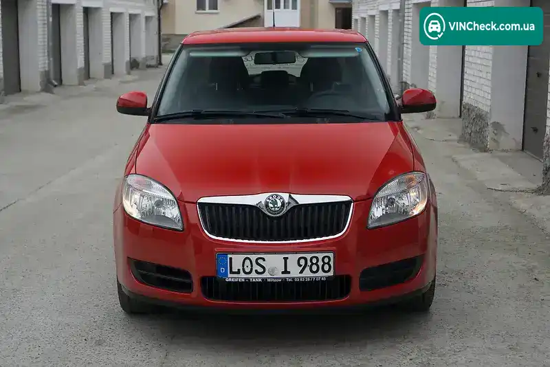 Skoda Fabia 2009, фото з оголошення 2 з 20, VIN TMBBA65JXA3102478