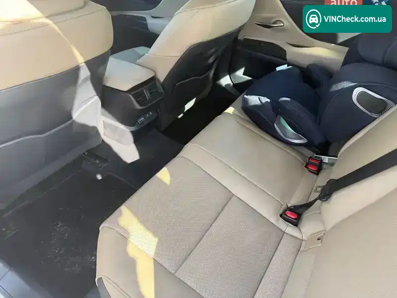 Lexus ES 2021, фото з оголошення 1 з 10, VIN 58ACA1C18MU005521