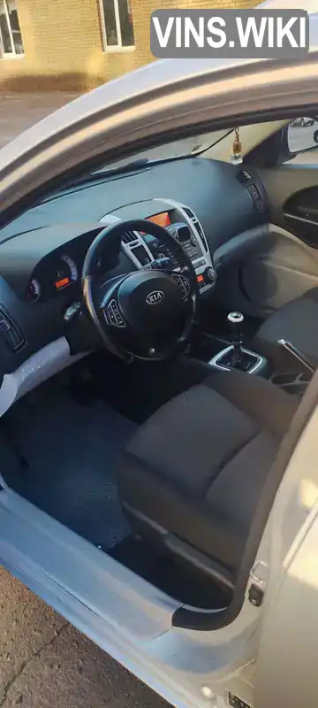 Kia Ceed 2008, фото з оголошення 2 з 21, VIN U5YFF52428L030565
