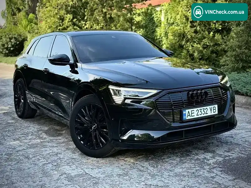 Audi e-tron 2019, фото з оголошення 2 з 20, VIN WAUZZZGE4LB016310