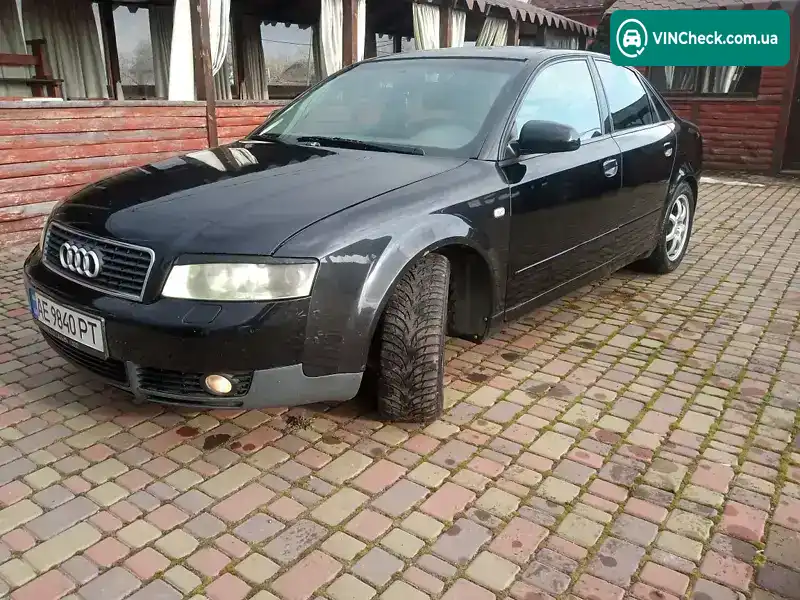 Audi A4 2002, фото з оголошення 2 з 19, VIN WAUZZZ8E32A068515