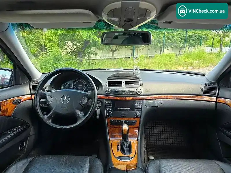 Mercedes-Benz E-Class 2002, фото з оголошення 2 з 21, VIN WDB2110611A027245