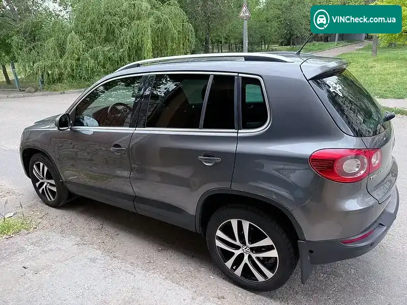 Volkswagen Tiguan 2011, фото з оголошення 2 з 8, VIN WVGZZZ5NZBW120998