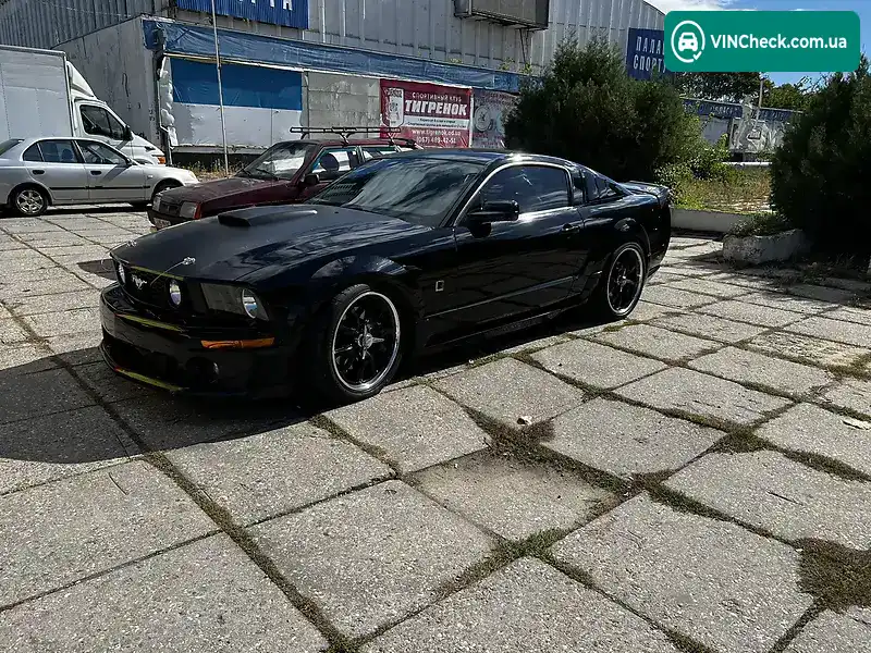 Ford Mustang 2007, фото з оголошення 2 з 20, VIN 1ZVHT82H975342844