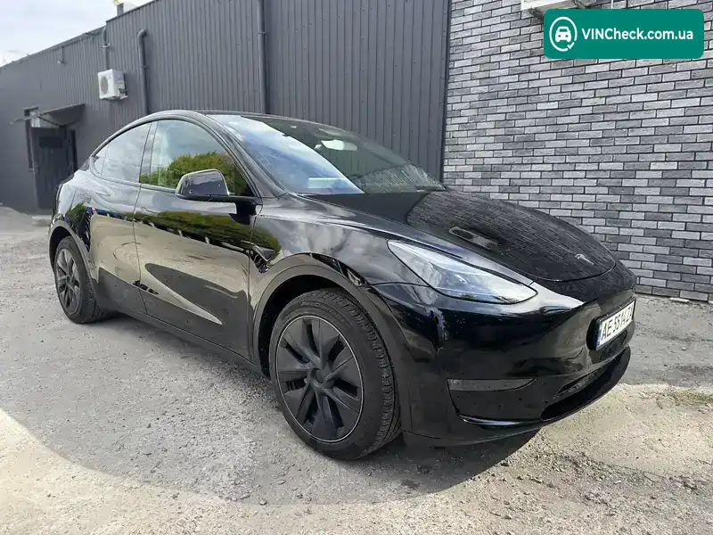 Tesla Model Y 2024, фото з оголошення 2 з 21, VIN 7SAYGDEE8SA336591