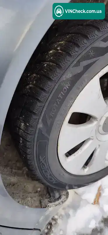 Audi A4 2002, фото з оголошення 2 з 8, VIN WAUZZZ8E12A241366