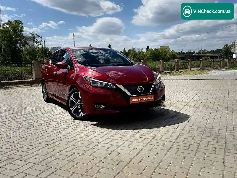 Nissan Leaf 2018, фото з оголошення 1 з 10, VIN 1N4AZ1CP9JC311490