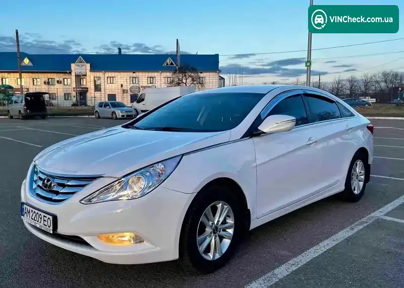 Hyundai Sonata 2012, фото з оголошення 1 з 21, VIN KMHEC41LBCA464300