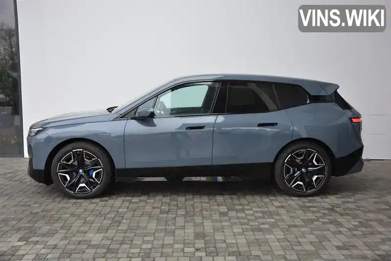 BMW iX 2023, фото з оголошення 2 з 11, VIN WBY21CF060CP80937