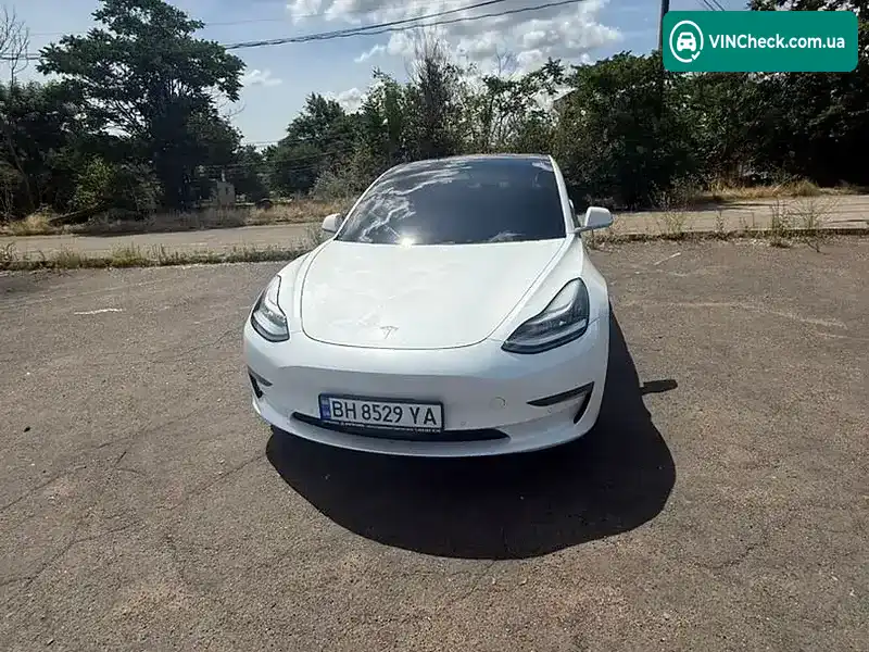 Tesla Model 3 2019, фото з оголошення 1 з 20, VIN 5YJ3E1EA5KF419181
