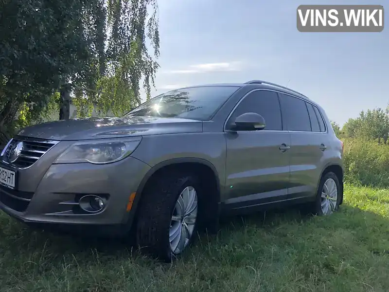 Volkswagen Tiguan 2010, фото з оголошення 2 з 21, VIN WVGAV7AXXBW524536