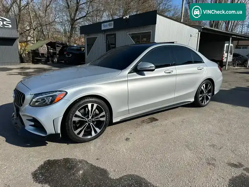 Mercedes-Benz C-Class 2017, фото з оголошення 1 з 21, VIN 55SWF4JB0HU231623