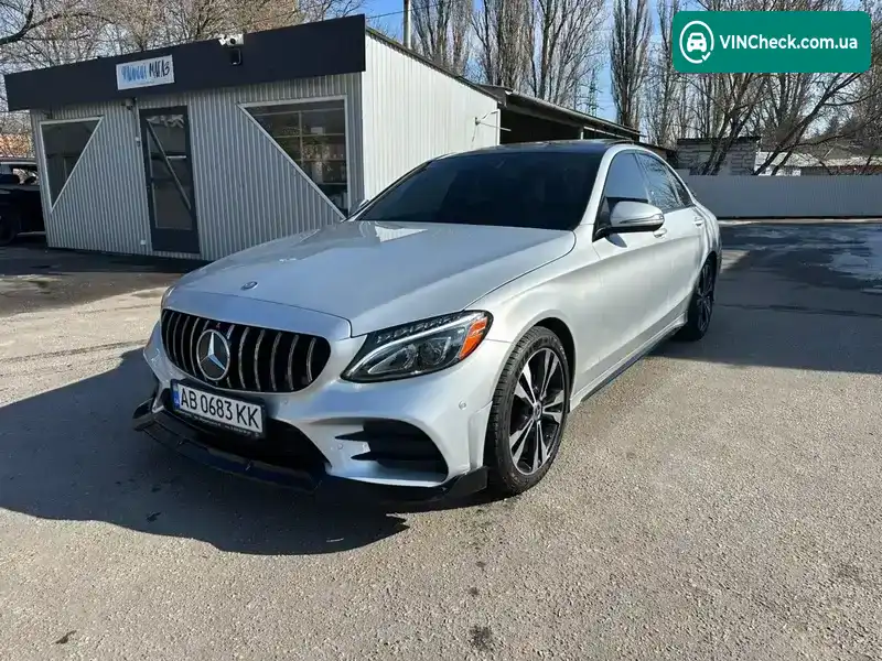 Mercedes-Benz C-Class 2017, фото з оголошення 2 з 21, VIN 55SWF4JB0HU231623
