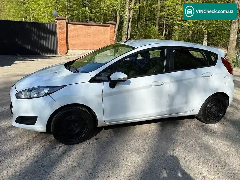Ford Fiesta 2016, фото з оголошення 1 з 8, VIN WF0DXXGAKDGS42839