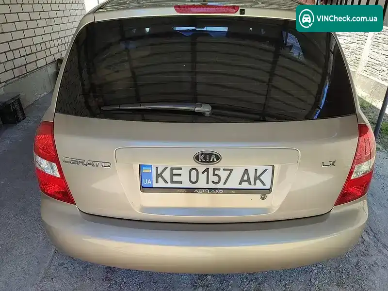 Kia Cerato 2004, фото з оголошення 2 з 13, VIN KNEFE242255083868