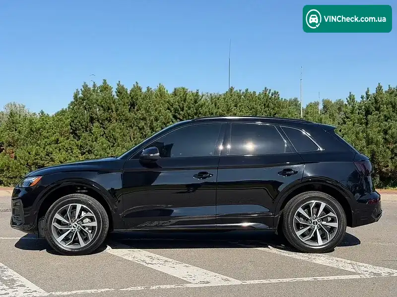 Audi Q5 2021, фото з оголошення 2 з 15, VIN WA1AAAFY9M2138659