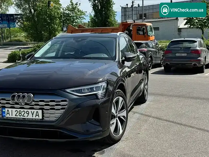 Audi Q8 e-tron 2023, фото з оголошення 1 з 19, VIN WAUZZZGE9RB026503