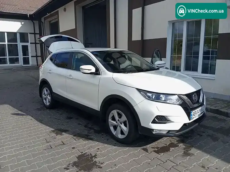 Nissan Qashqai 2018, фото з оголошення 1 з 17, VIN SJNFBNJ11U2404186
