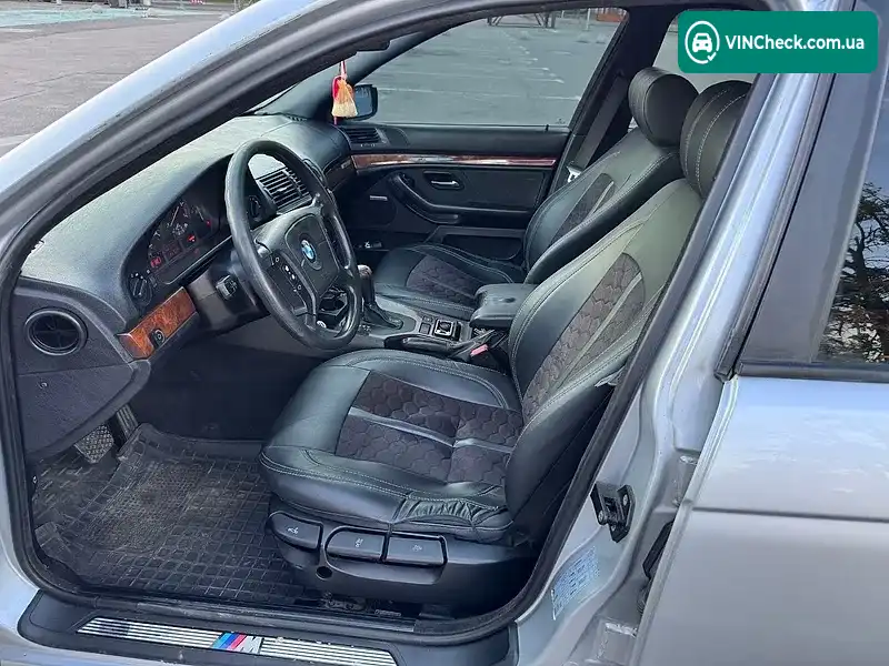 BMW 5 Series 1998, фото з оголошення 1 з 13, VIN WBADM61060GN02586