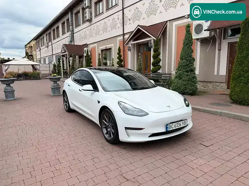 Tesla Model 3 2023, фото з оголошення 2 з 15, VIN LRW3E1FA3PC843507