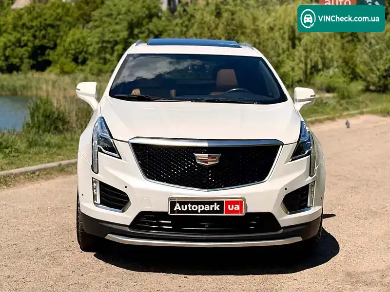 Cadillac XT5 2020, фото з оголошення 2 з 20, VIN 1GYKNCR42LZ228769