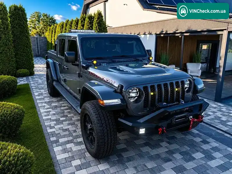 Jeep Gladiator 2019, фото з оголошення 2 з 10, VIN 1C6JJTBG0LL163576