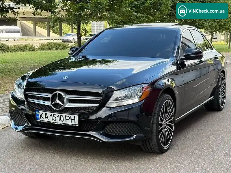 Mercedes-Benz C-Class 2018, фото з оголошення 2 з 20, VIN 55SWF4JB1JU268086