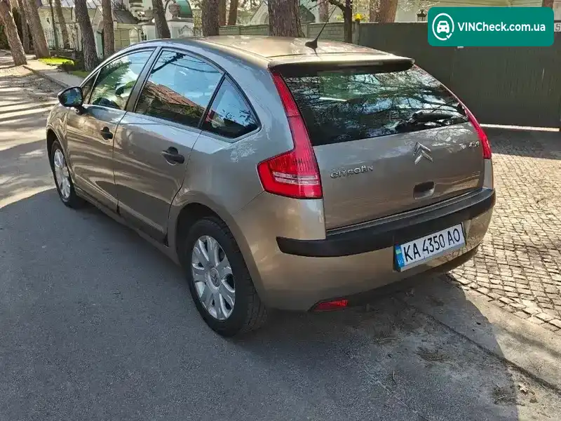 Citroen C4 2010, фото з оголошення 2 з 9, VIN VF7LCNFUFAY561161