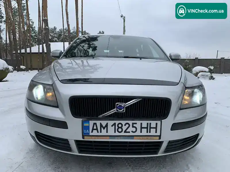 Volvo V50 2007, фото з оголошення 2 з 14, VIN YV1MW765272317695