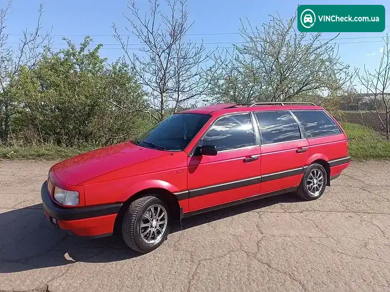 Volkswagen Passat 1990, фото з оголошення 1 з 16, VIN WVWZZZ31ZLE060929