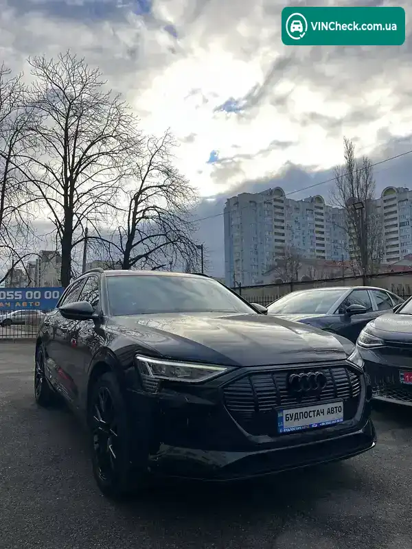 Audi e-tron 2021, фото з оголошення 2 з 21, VIN WAUZZZGE6NB002752