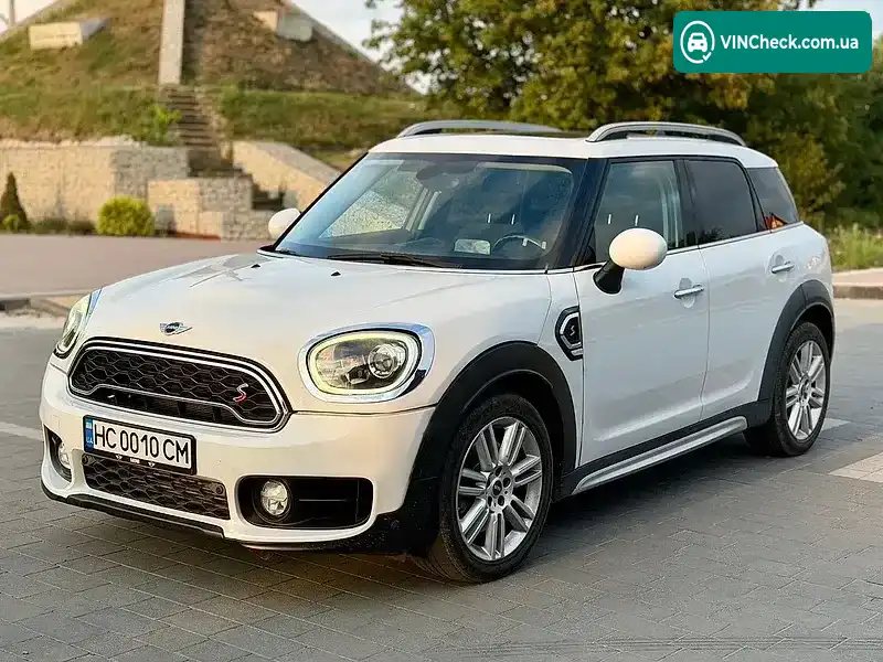 MINI Countryman 2017, фото з оголошення 1 з 14, VIN WMZYT3C30J3E00256