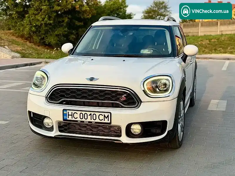 MINI Countryman 2017, фото з оголошення 2 з 14, VIN WMZYT3C30J3E00256