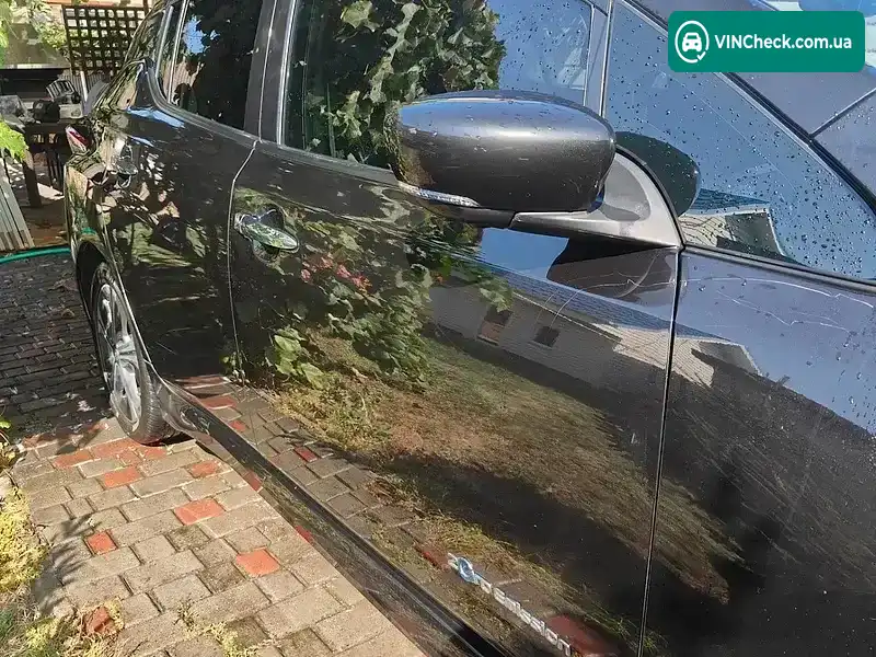 Nissan Leaf 2018, фото з оголошення 2 з 20, VIN SJNFAAZE1U0013521