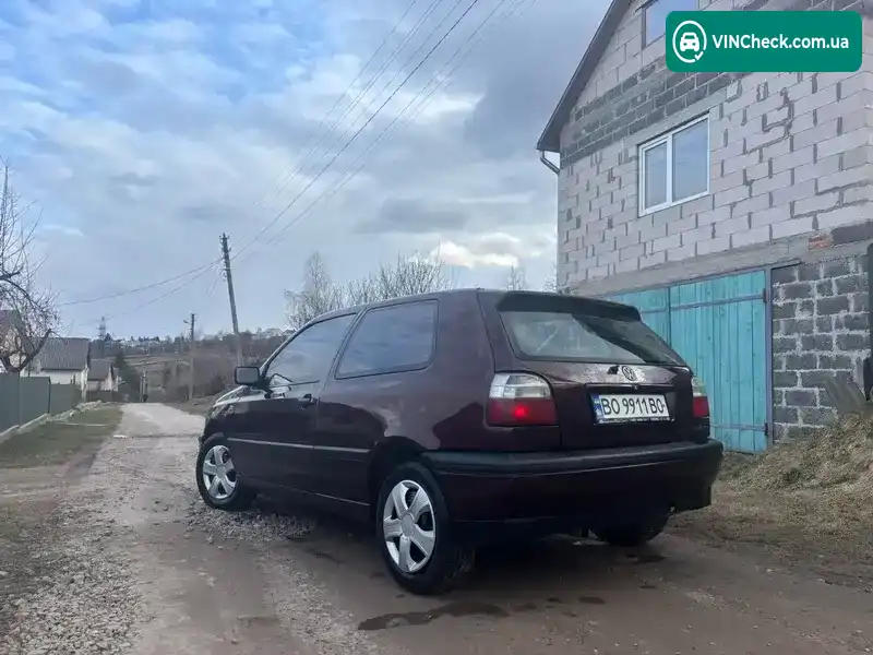 Volkswagen Golf 1995, фото з оголошення 2 з 9, VIN WVWZZZ1HZSB072554