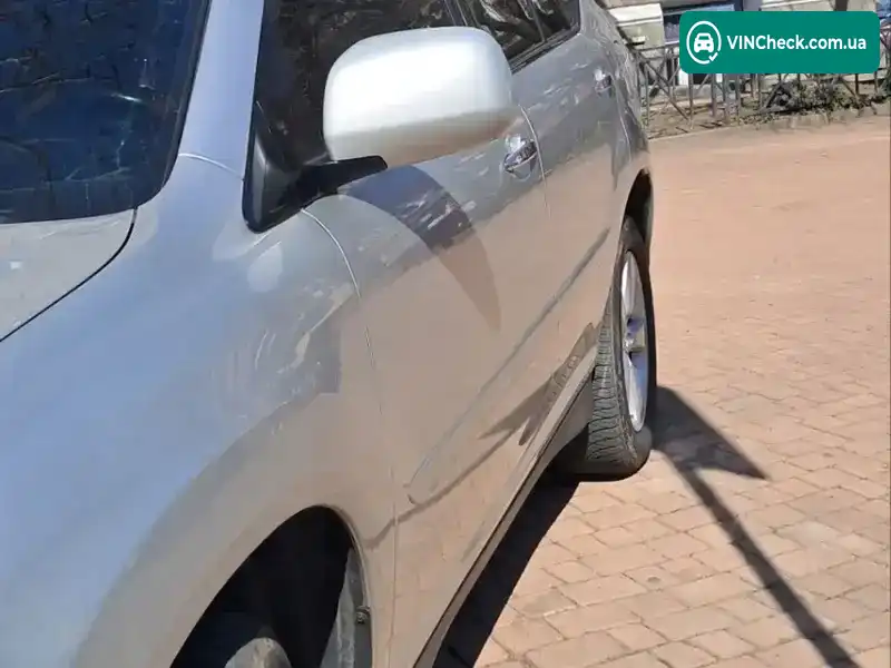 Lexus RX 2007, фото з оголошення 2 з 18, VIN 2T2HK31U98C051879