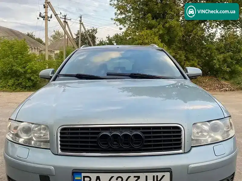 Audi A4 2002, фото з оголошення 1 з 9, VIN WAUZZZ8E52A264391