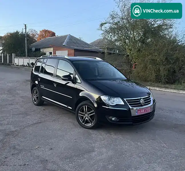 Volkswagen Touran 2010, фото з оголошення 2 з 20, VIN WVGZZZ1TZAW073637