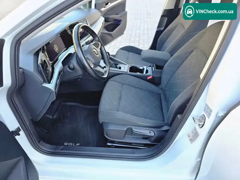 Volkswagen Golf 2020, фото з оголошення 2 з 21, VIN WVWZZZCDZMW503442